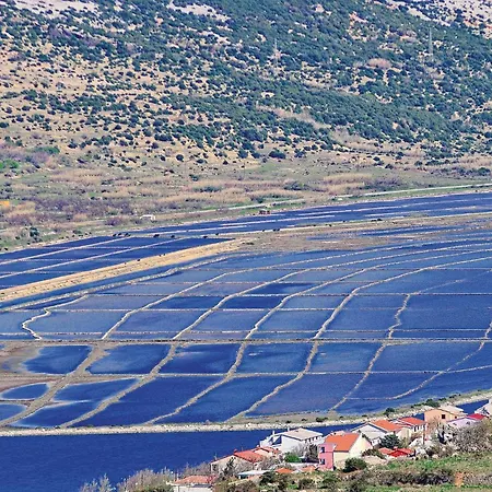 Awesome In With Wifi 度假居